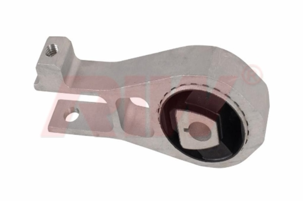 fiat-500-x-2015-engine-mounting