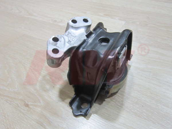 citroen-c3-picasso-2009-engine-mounting
